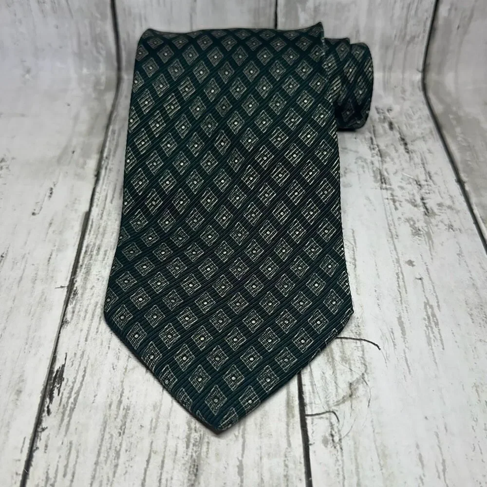 Giorgio Armani Cravatte‎ Geometric Design Men's Necktie Italy 100% Silk Tie